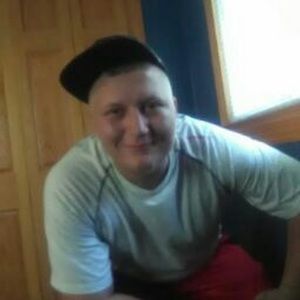 Meet your Posher, Devin